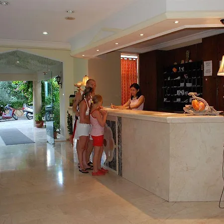 Hotel Club Dorado